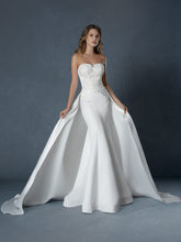 Load image into Gallery viewer, The Rebecca Gown