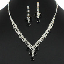 Load image into Gallery viewer, Teardrop Crystal Rhinestone Necklace
