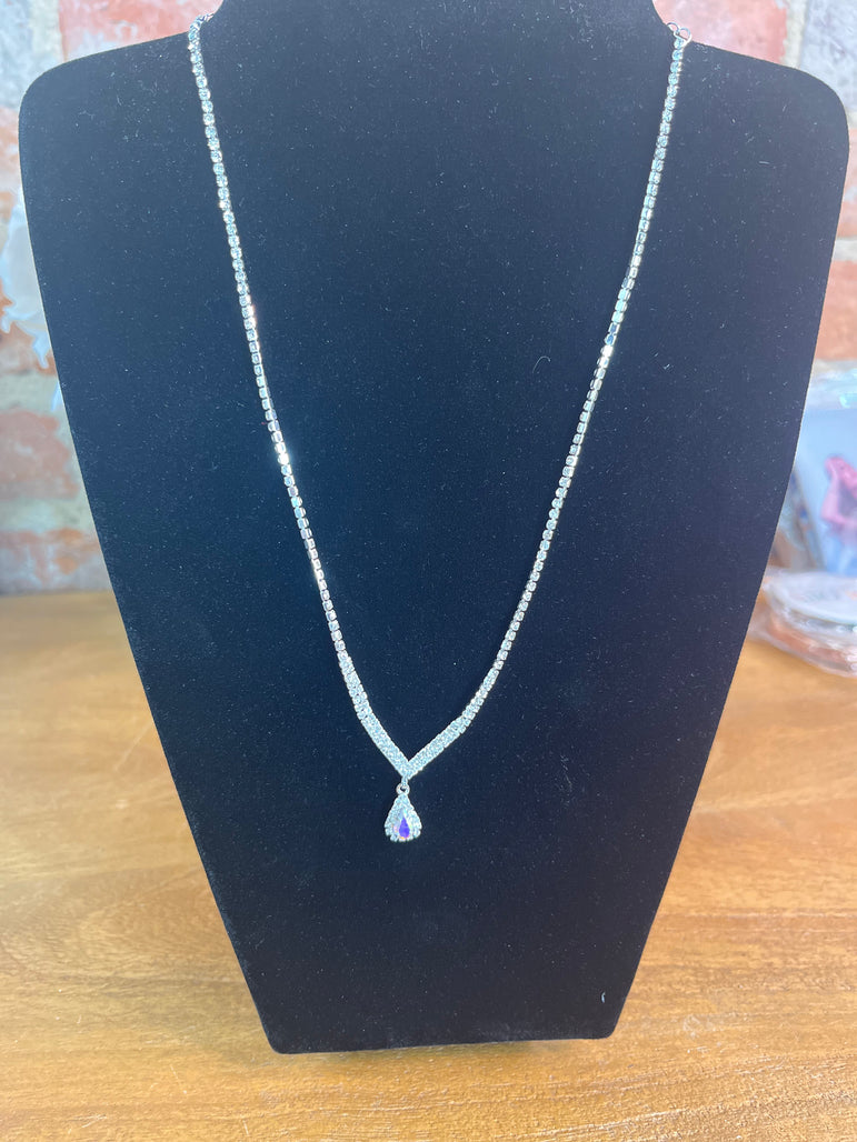 Dainty AB Single Teardrop Necklace