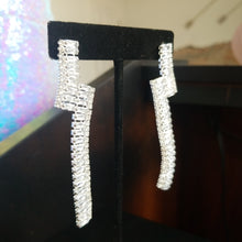 Load image into Gallery viewer, Brick Road Tassel Earrings