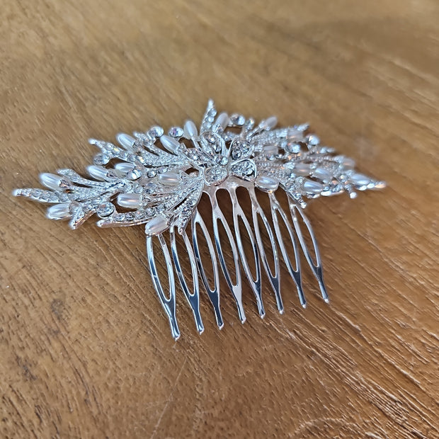 Rhinestone & Pearl Hair Comb