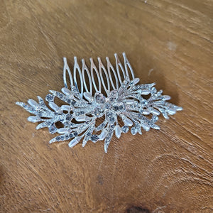 Rhinestone & Pearl Hair Comb