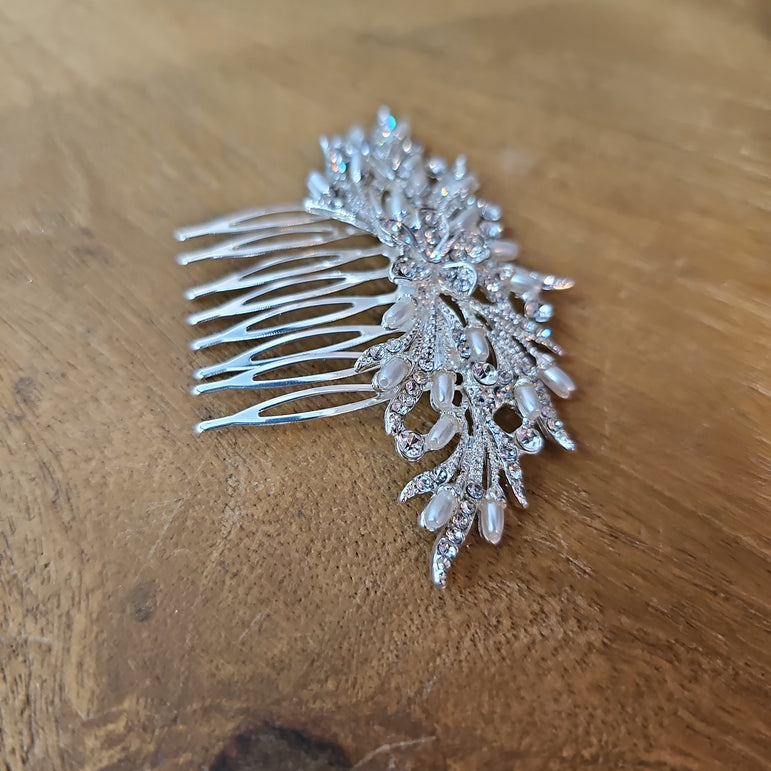 Rhinestone & Pearl Hair Comb