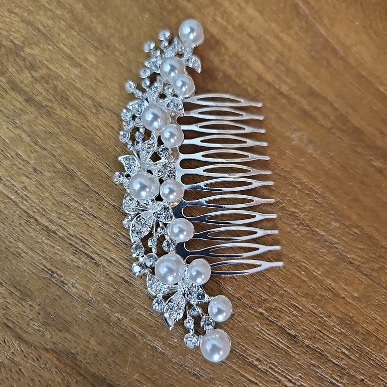 Rhinestone & Multi Pearl Hair Comb