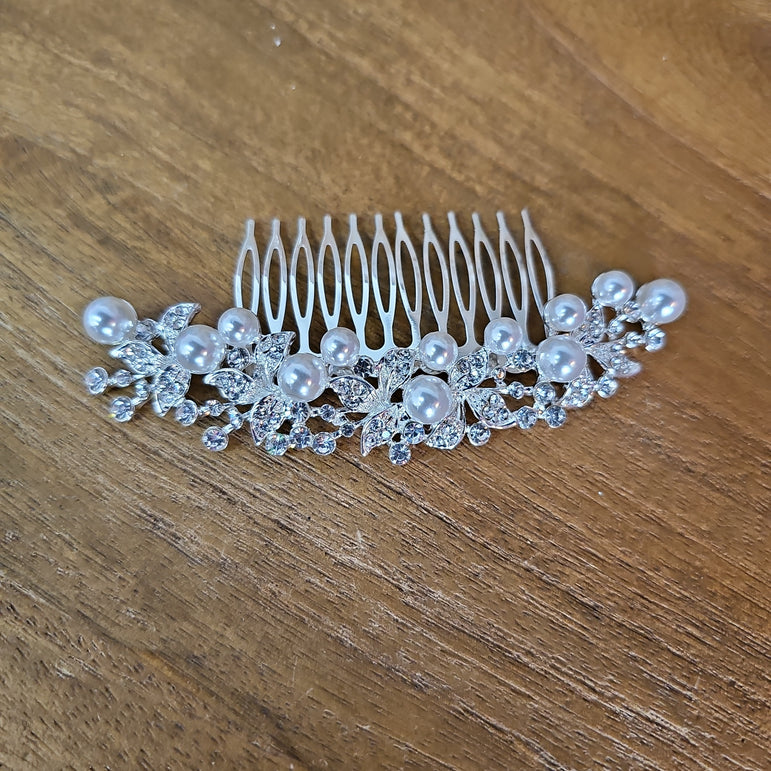 Rhinestone & Multi Pearl Hair Comb