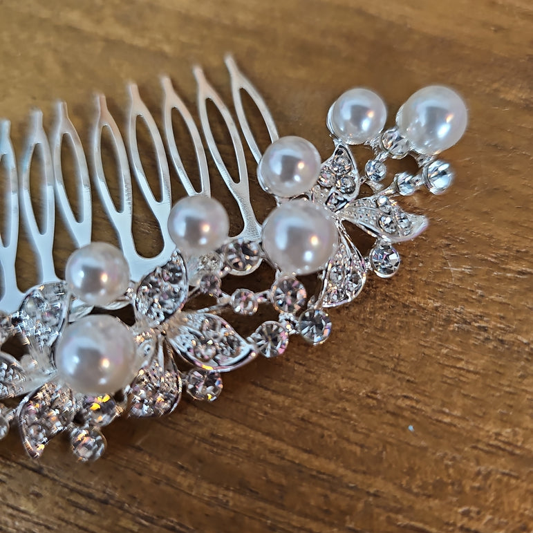Rhinestone & Multi Pearl Hair Comb