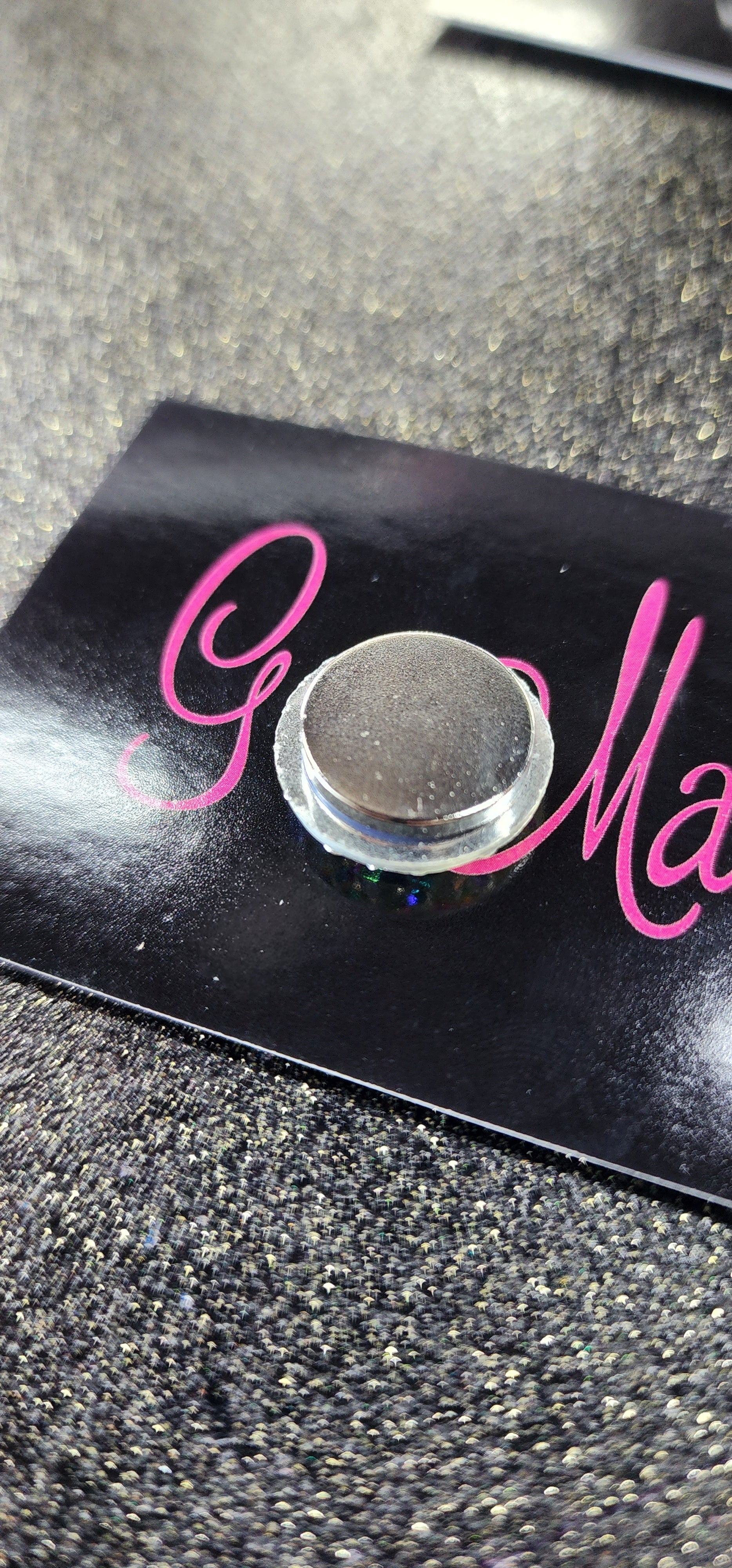 Magnet Number Holder