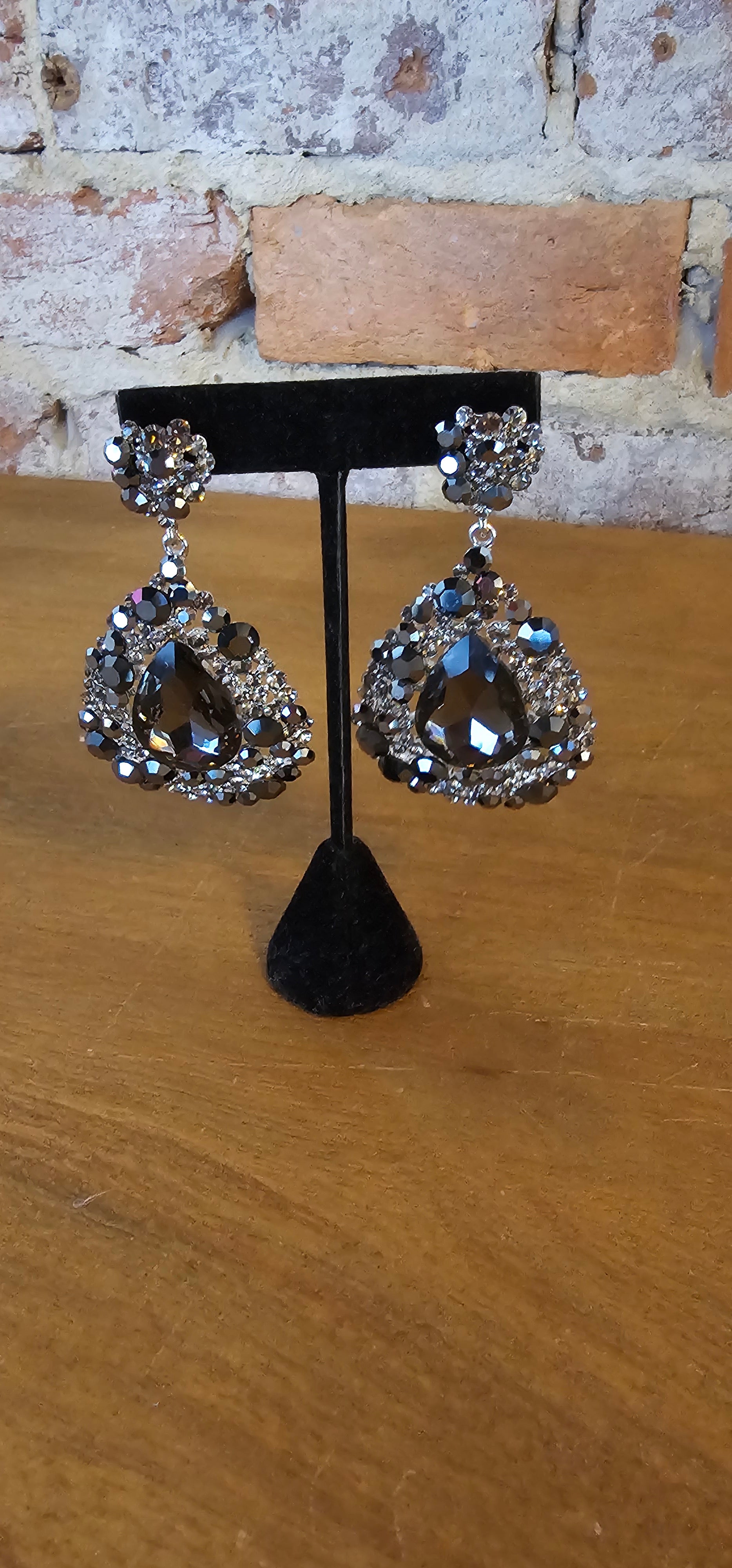 Teardrop Pageant Earrings