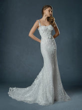 Load image into Gallery viewer, Kahlia Gown