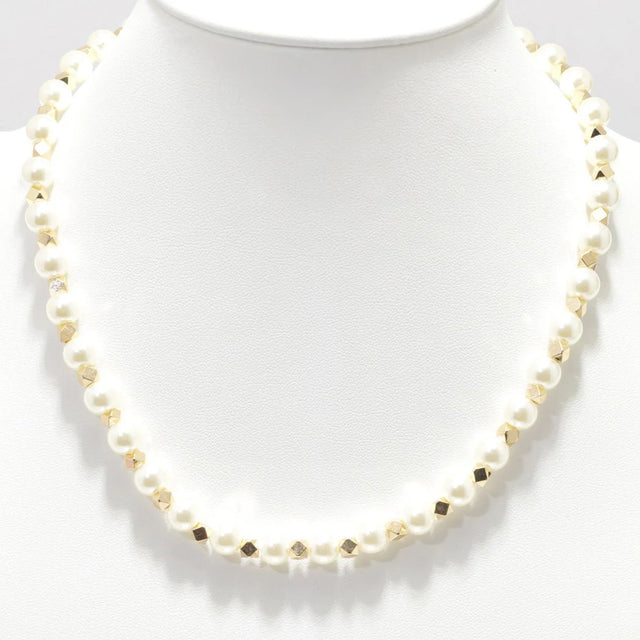 Simple Pearl Necklace