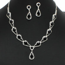 Load image into Gallery viewer, Teardrop Crystal Rhinestone Earrings