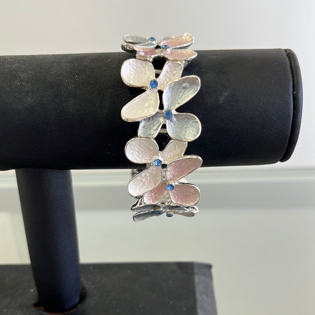 Multi-colored flower bracelet