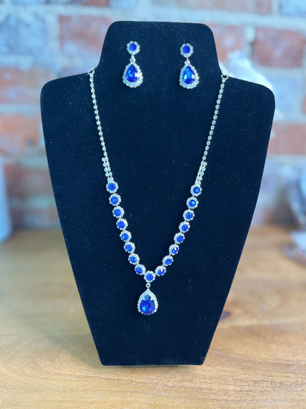 Sapphire Blue Necklace & Earring Set