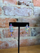 Load image into Gallery viewer, Dainty Earrings