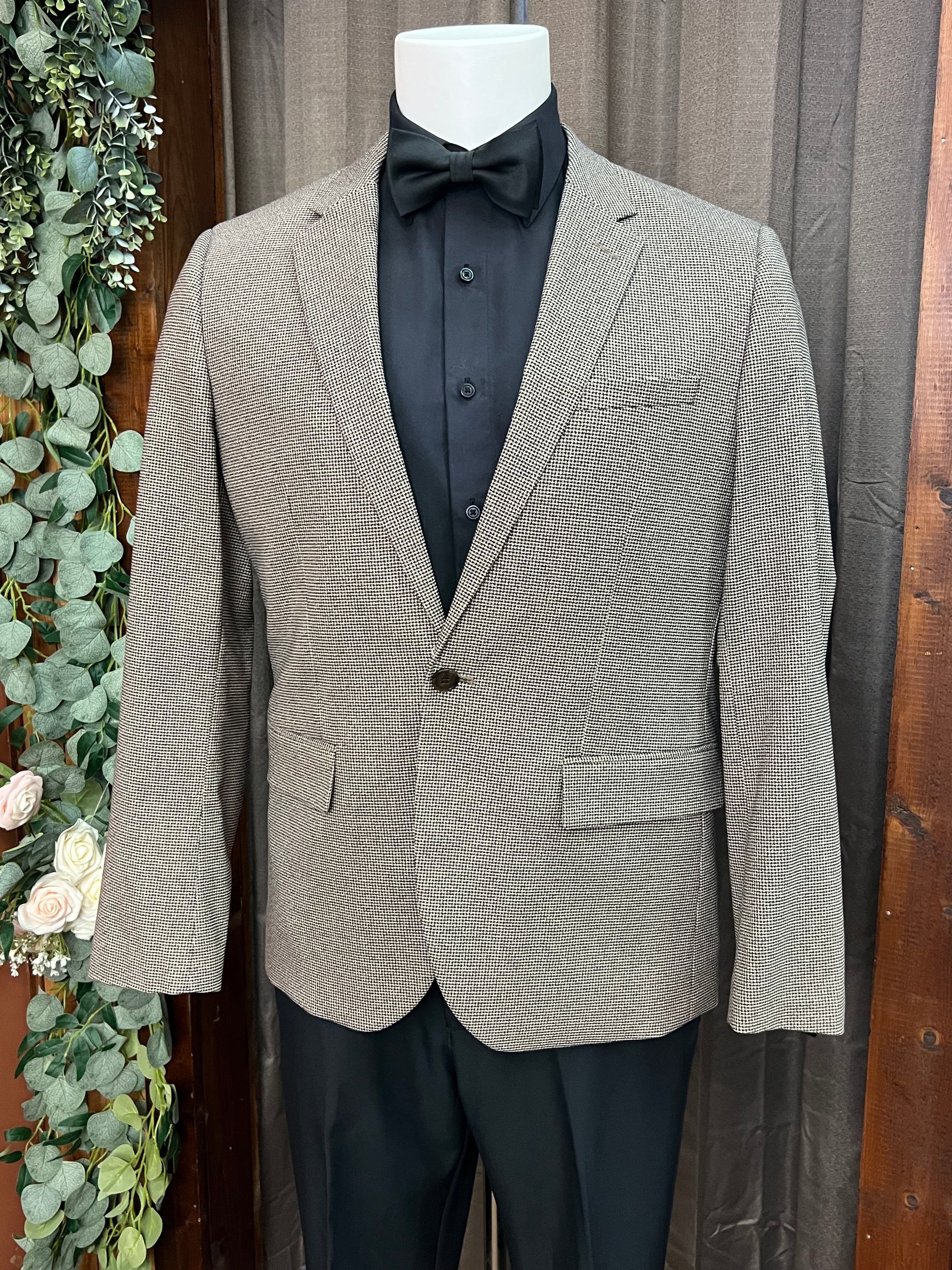 42 R Jacket Tan and Brown