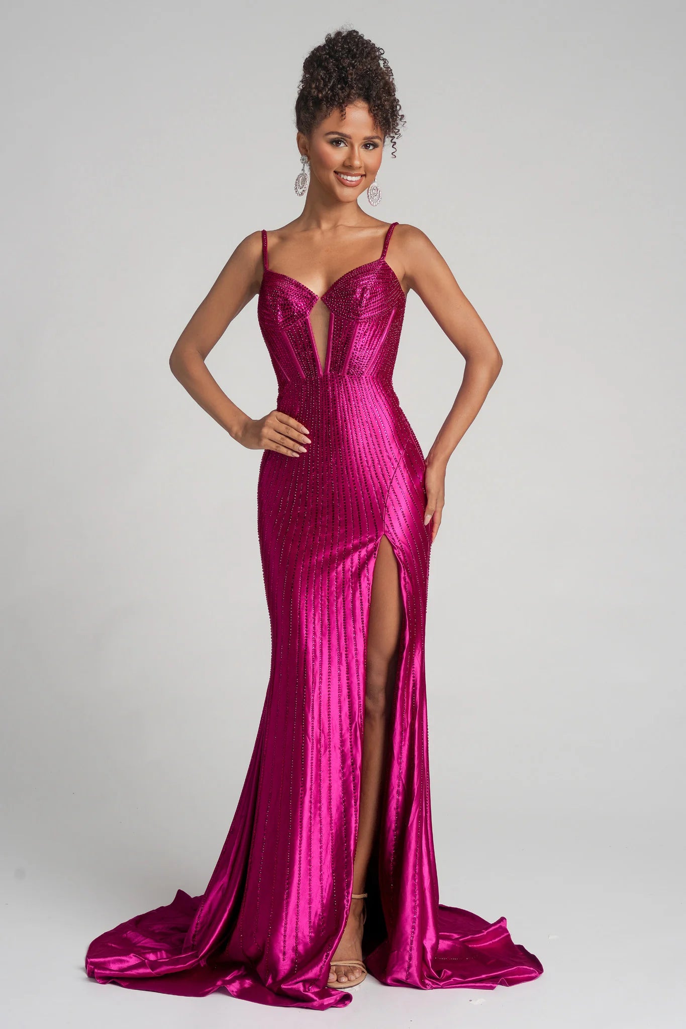 Portia & Scarlett XO070