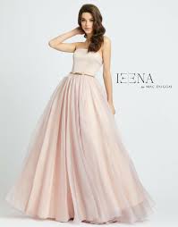 Mac duggal 25943