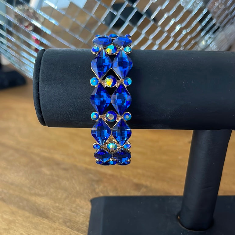 Deep Blue Diamond Shaped Bracelet