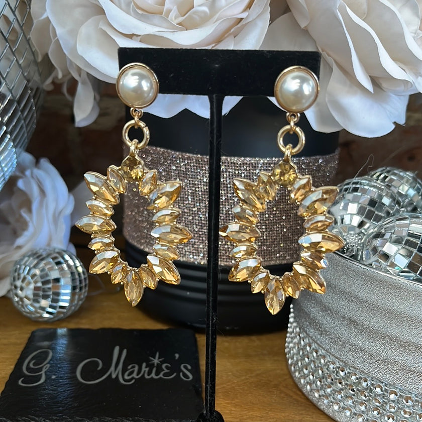 Gold Pearl Earrings