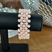 Load image into Gallery viewer, Pink Pearl Bracelet