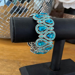 Aqua Teardrop Bracelet