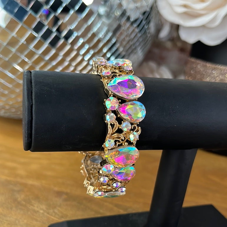 Teardrop AB Stone Bracelet