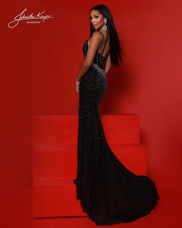 Johnathan Kayne 3224